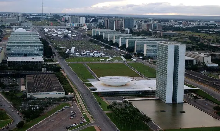 Governo publica lei que torna comunicação pública mais clara e simples