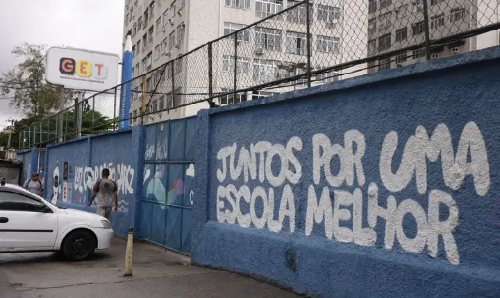 Metade dos envolvidos com tráfico de drogas não chega ao ensino médio