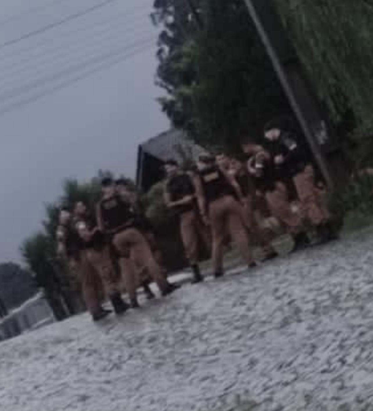 ATUALIZAÇÃO, SAIBA OS DETALHES DA OCORRÊNCIA POLICIAL DE ONTEM EM MALLET. UMA PESSOA FOI PRESA E OUTRA ESTA FORAGIDA.