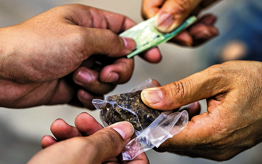 Tentativa de Fuga e Prisão por Tráfico de Drogas no Jardim Emília em Mallet