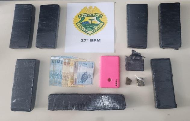 Operação Policial em Mallet: Polícia Militar apreende vários tabletes de maconha durante bloqueio de trânsito