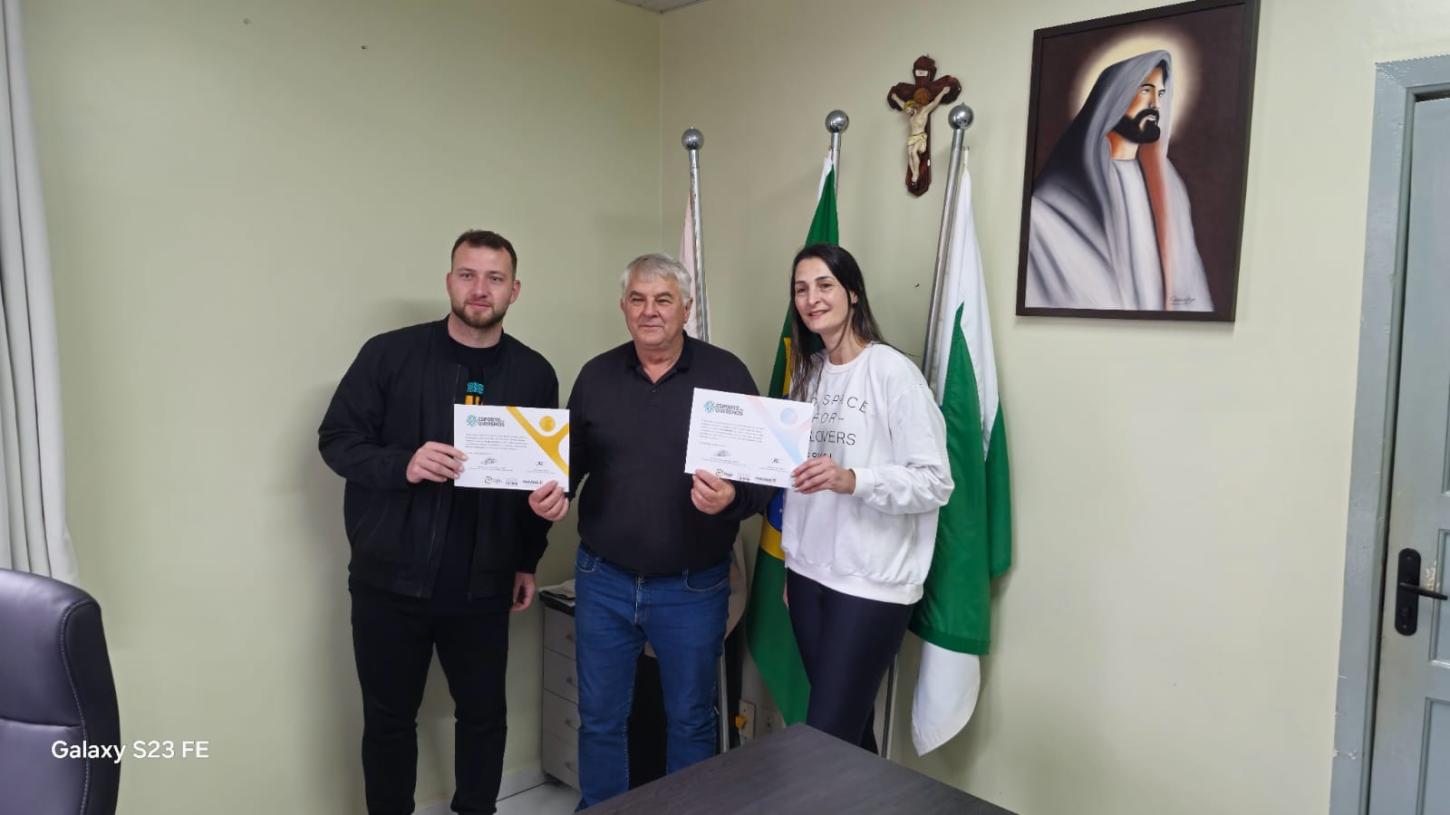 Paulo Frontin conquista reconhecimento estadual com dois selos do esporte