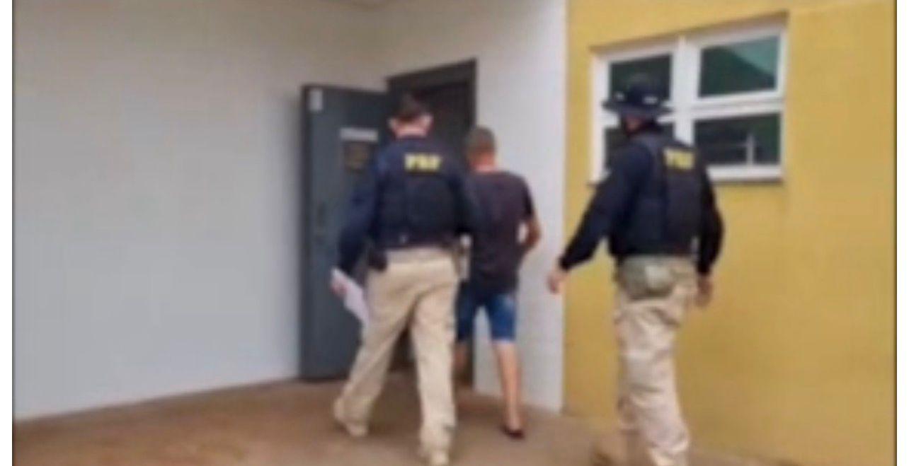 🚨 CAMINHONEIRO DE MALLET É PRESO COM 80 KG DE COCAÍNA NA BR-277: DROGA AVALIADA EM R$ 6 MILHÕES ESTAVA ESCONDIDA NO ESTEPE