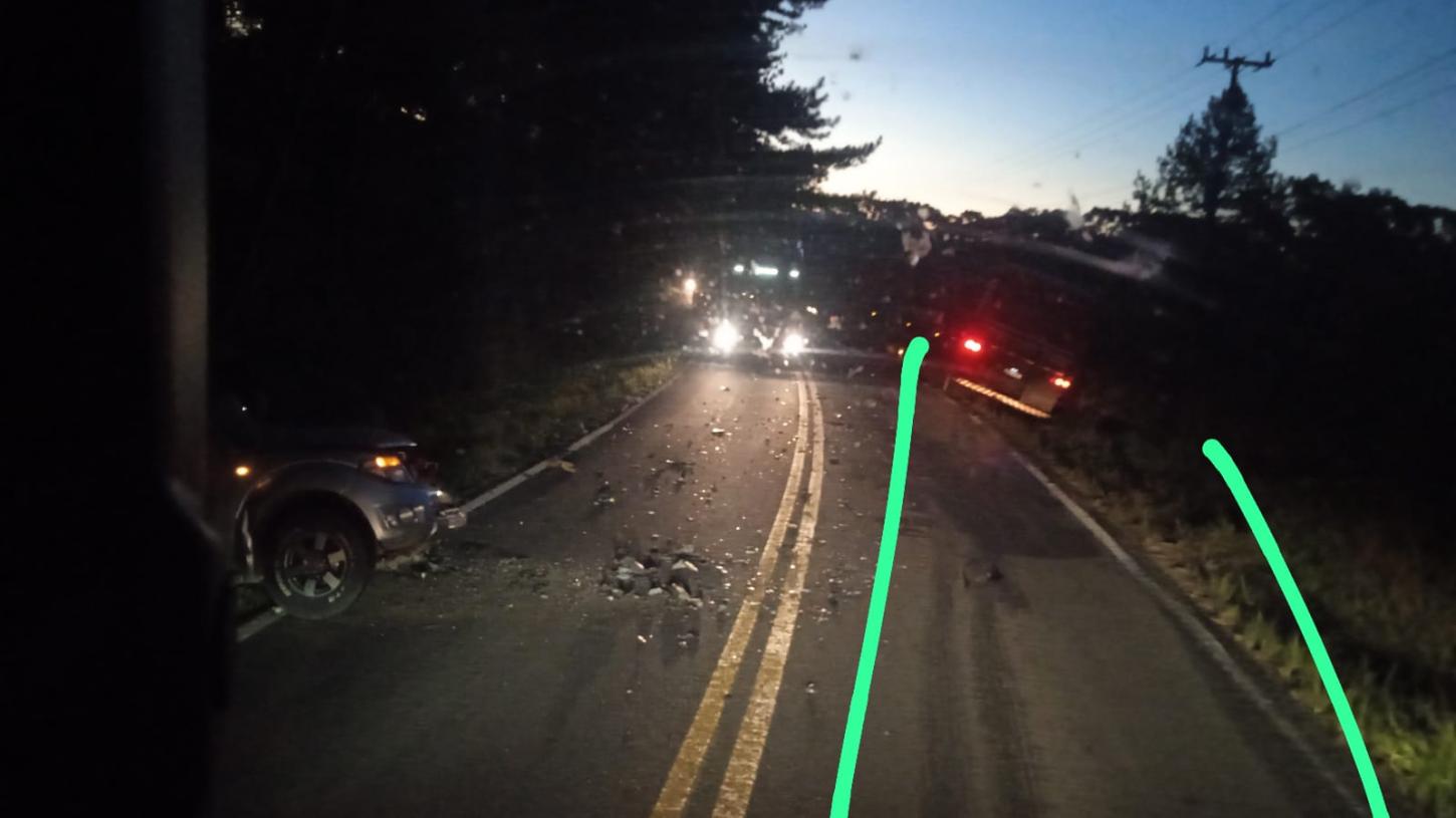 GRAVE ACIDENTE NA BR-153 EM DORIZON ENVOLVE TRÊS VEÍCULOS