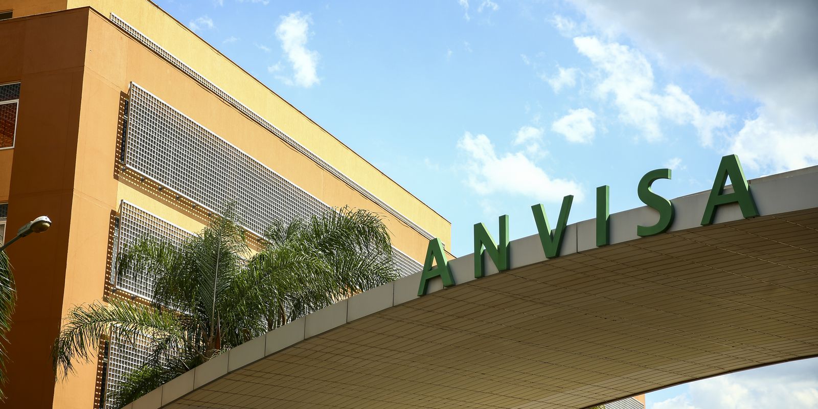 Anvisa aprova Niktimvo para tratamento pós-transplante de medula