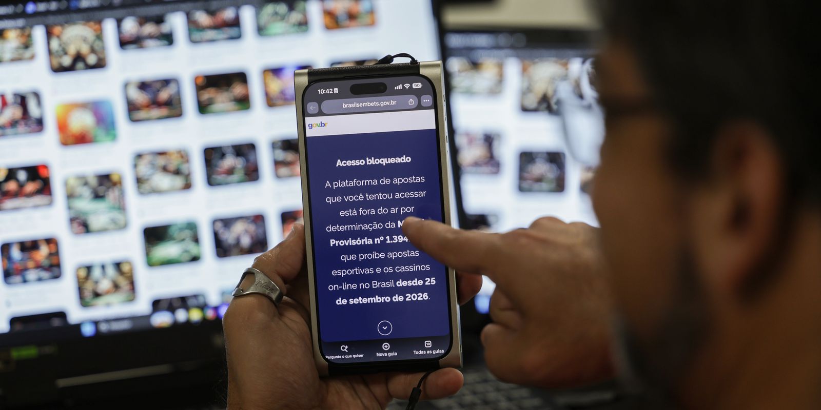 Bets começam a sair do ar nesta terça-feira e encerram atividades no país