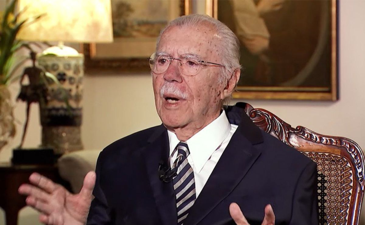 Boletim médico atualiza estado de saúde de José Sarney após cirurgia abdominal