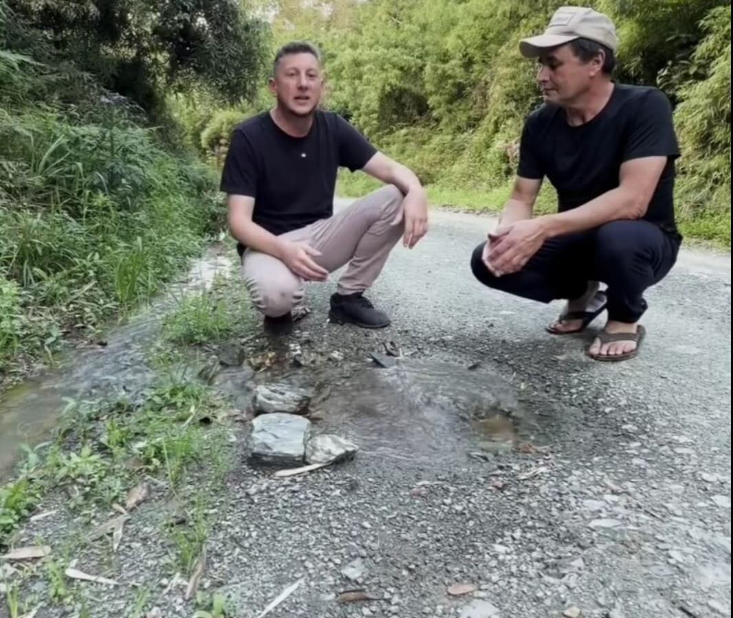 Estradas rurais de Rio Azul sofrem com mais de 400 atoleiros devido às chuvas