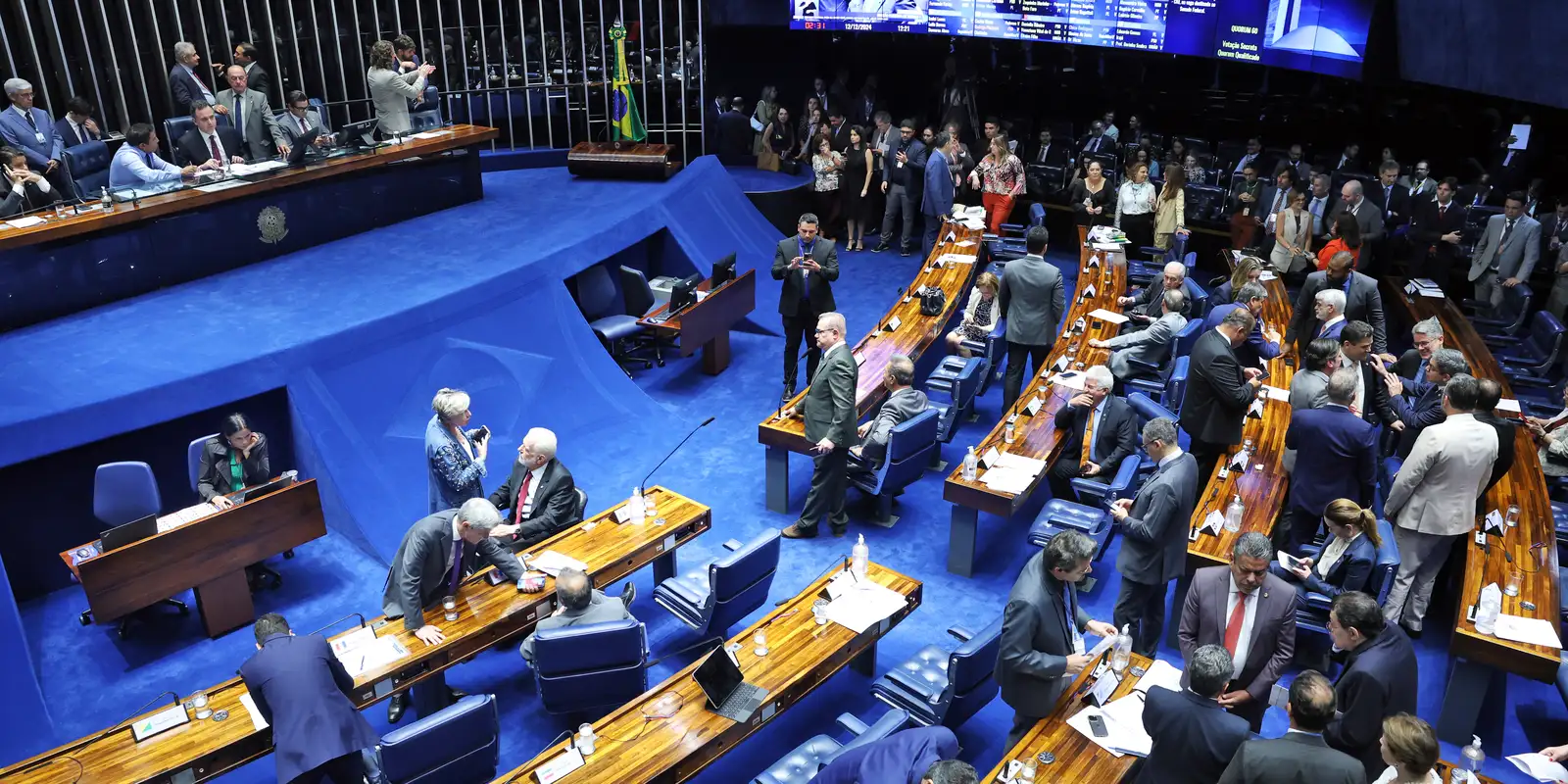 Senado Federal: PL elege dezenove parlamentares e lidera renovação