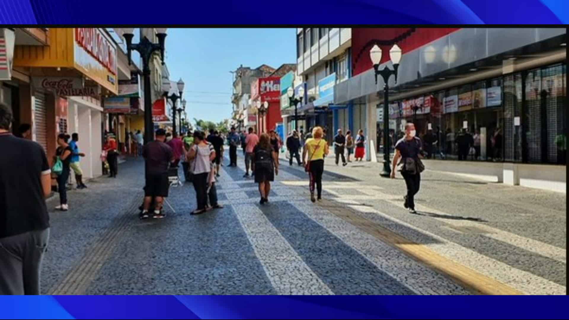 Sindilojas prevê alta de custos no comércio com o fim da escala 6x1