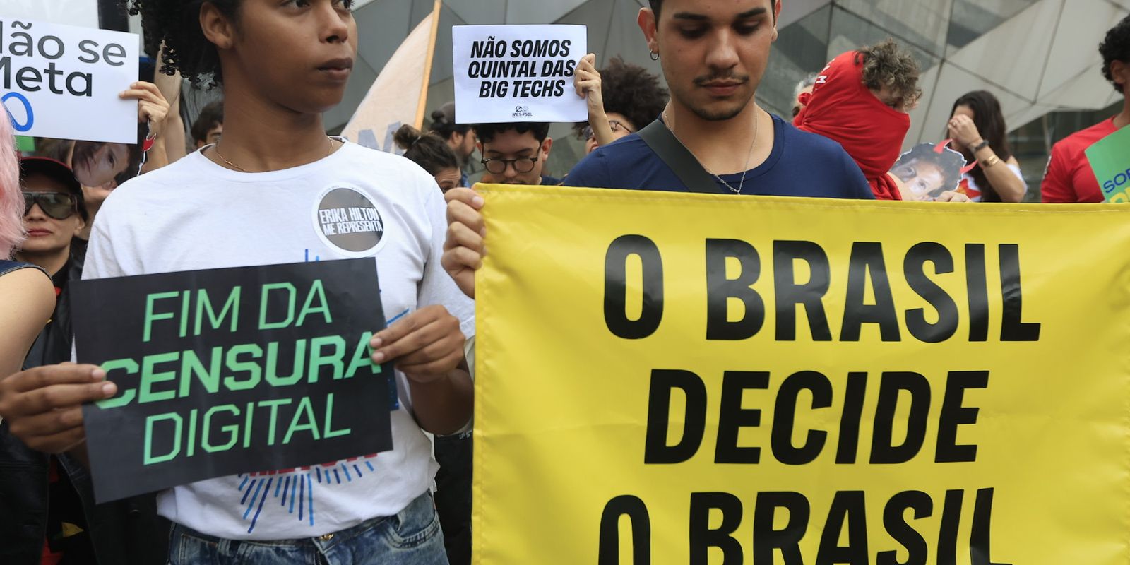 Sociedade civil entrega ao TSE nota de alerta contra censura nas redes