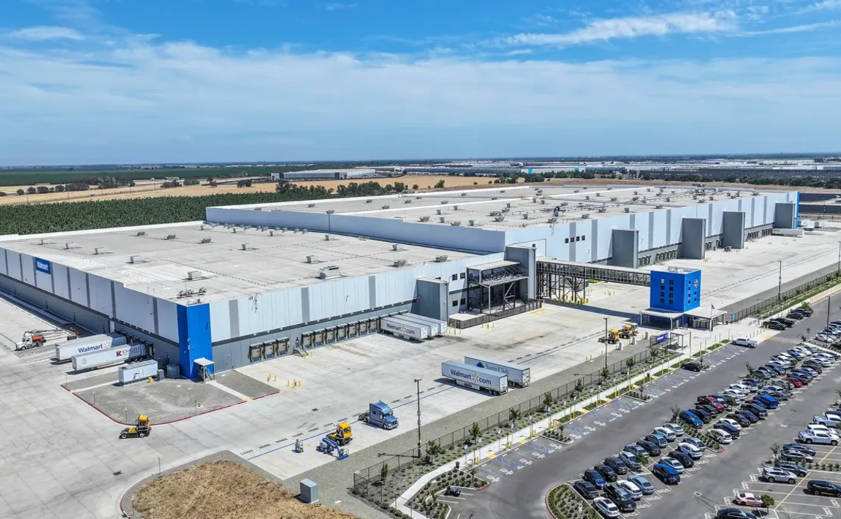 Walmart abre centro de distribuição e gera mil empregos na Califórnia
