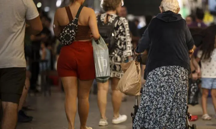 Especialistas alertam que corte de gastos públicos pode atingir área social