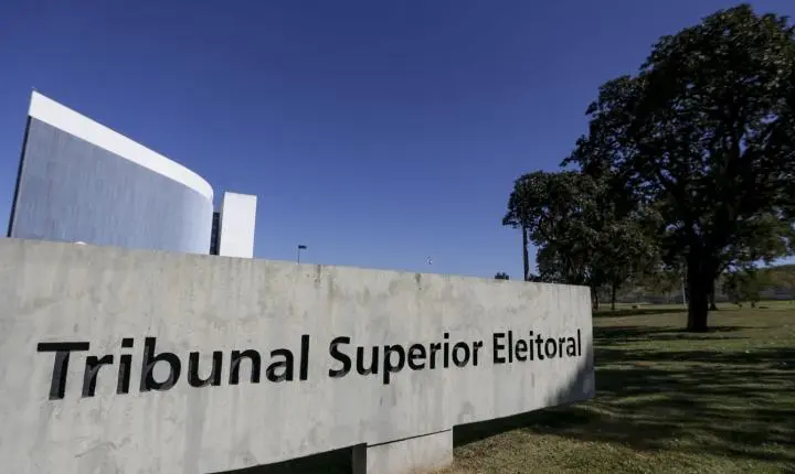 Kassio une campanhas de Lula e Flávio e alerta sobre alta na judicialização