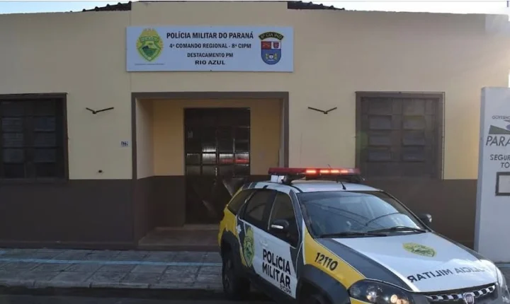 Mulher denuncia furto de celular rastreado na casa do ex em Rio Azul