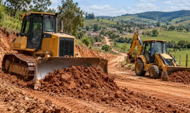 Rio Azul investe em trator de esteira para melhorar a infraestrutura local