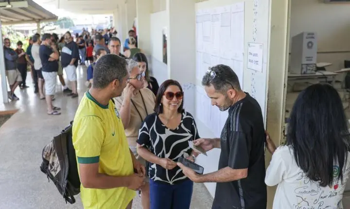 Trabalhador escalado no dia da eleição tem o direito de votar assegurado